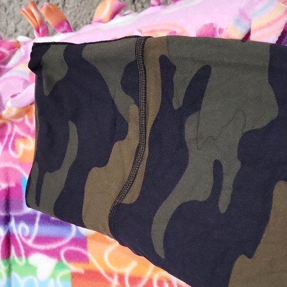 Victoria's Secret PINK Leggings - Picture 3 of 9